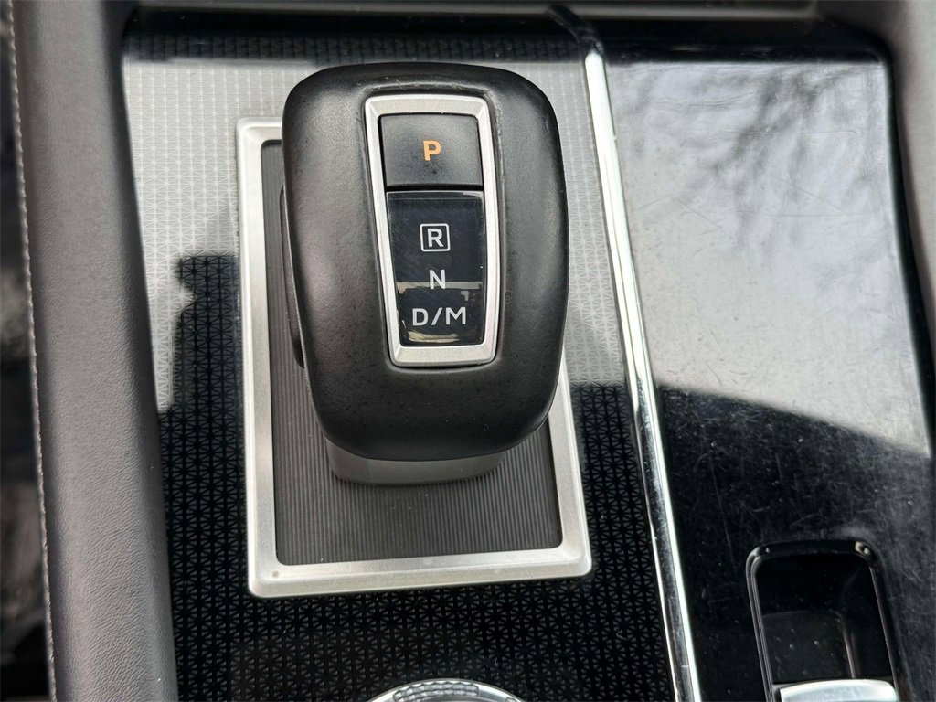 Used 2023 Mitsubishi Outlander AWD image 26