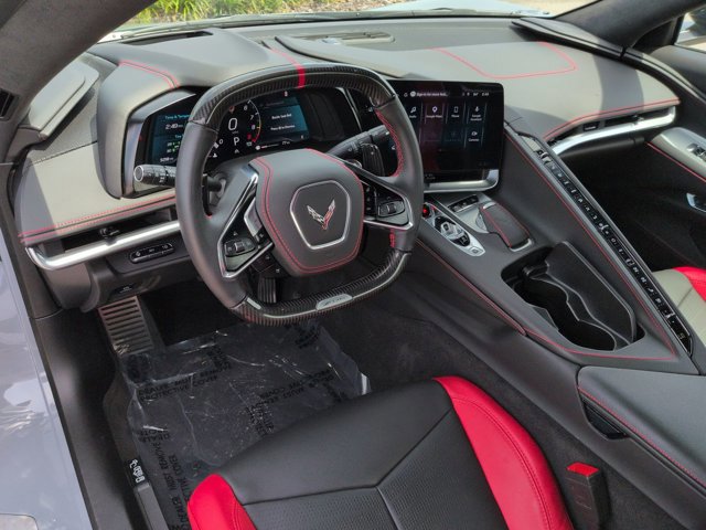 Used 2025 Chevrolet Corvette Z06 RWD image 14