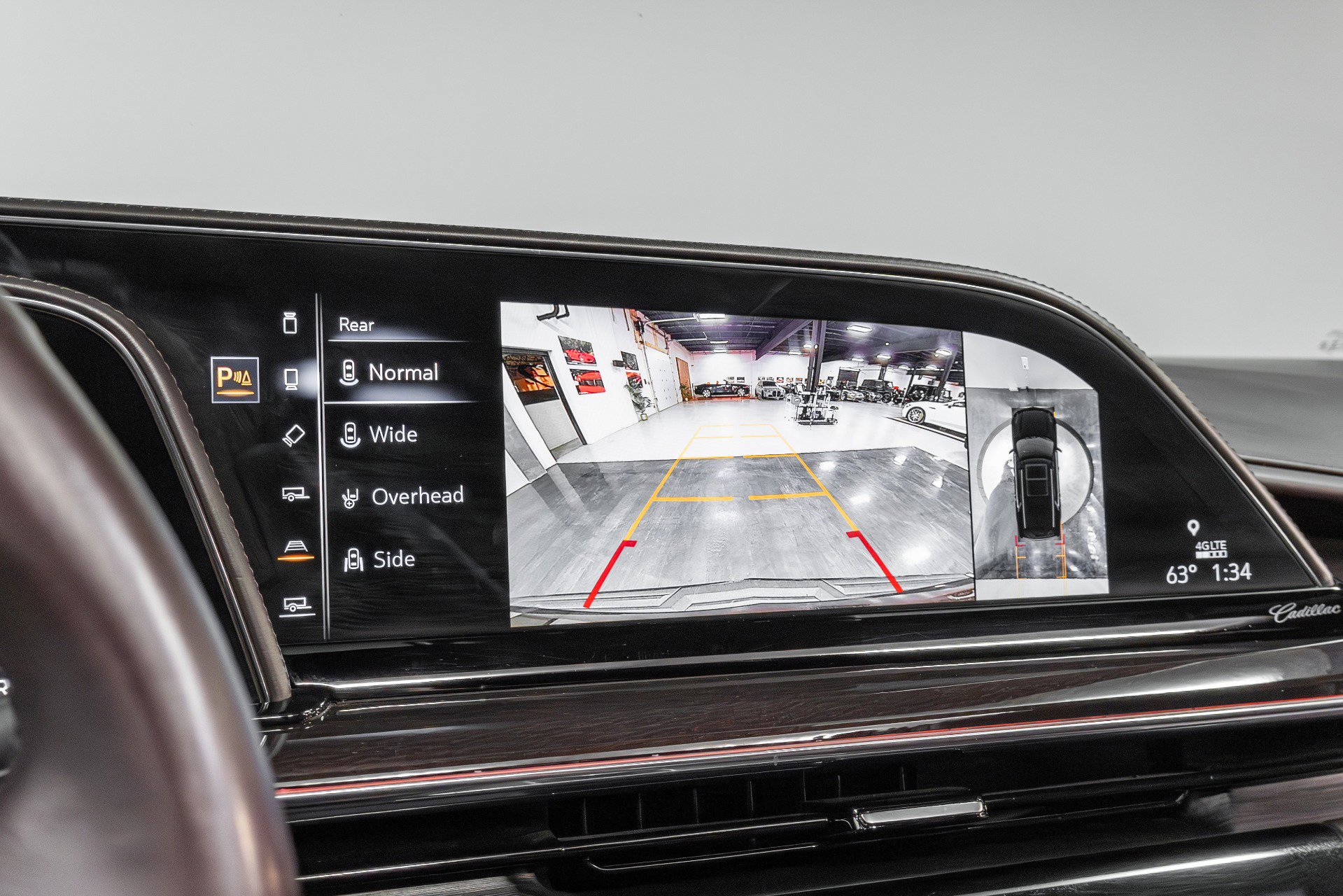 Used 2021 Cadillac Escalade ESV Premium Luxury Platinum w/ Heavy-Duty Trailer Package image 64