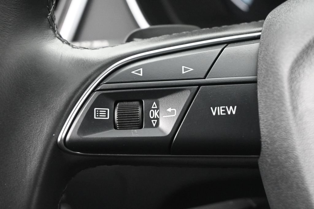 Used 2025 Audi Q5 2.0T Premium AWD/4WD image 7