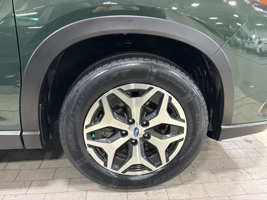 Certified 2023 Subaru Forester Premium image 12