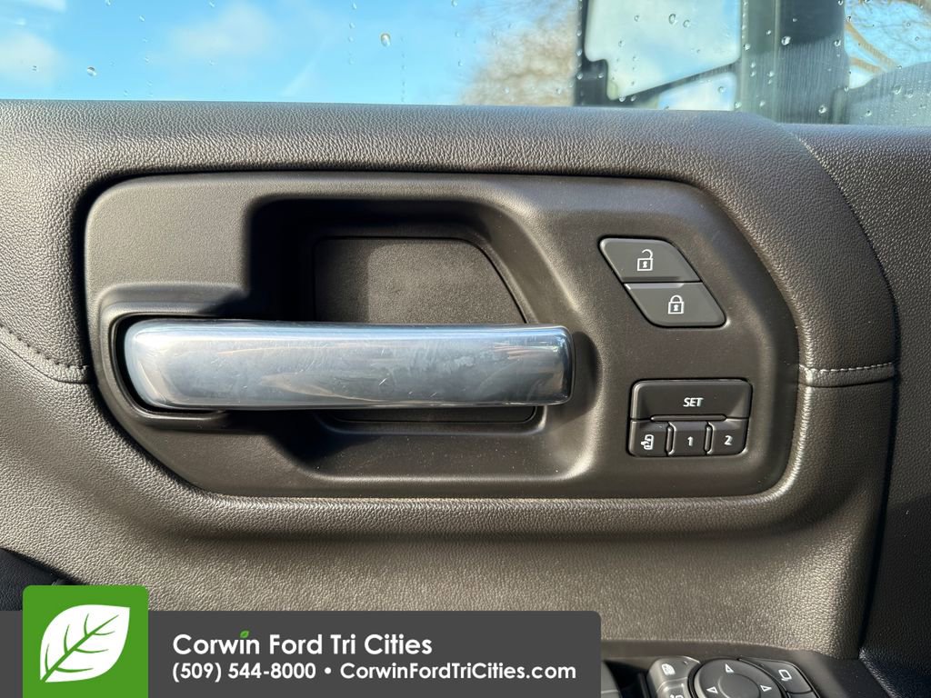 Used 2021 Chevrolet Silverado 3500 High Country w/ Z71 Off-Road Package AWD/4WD image 21