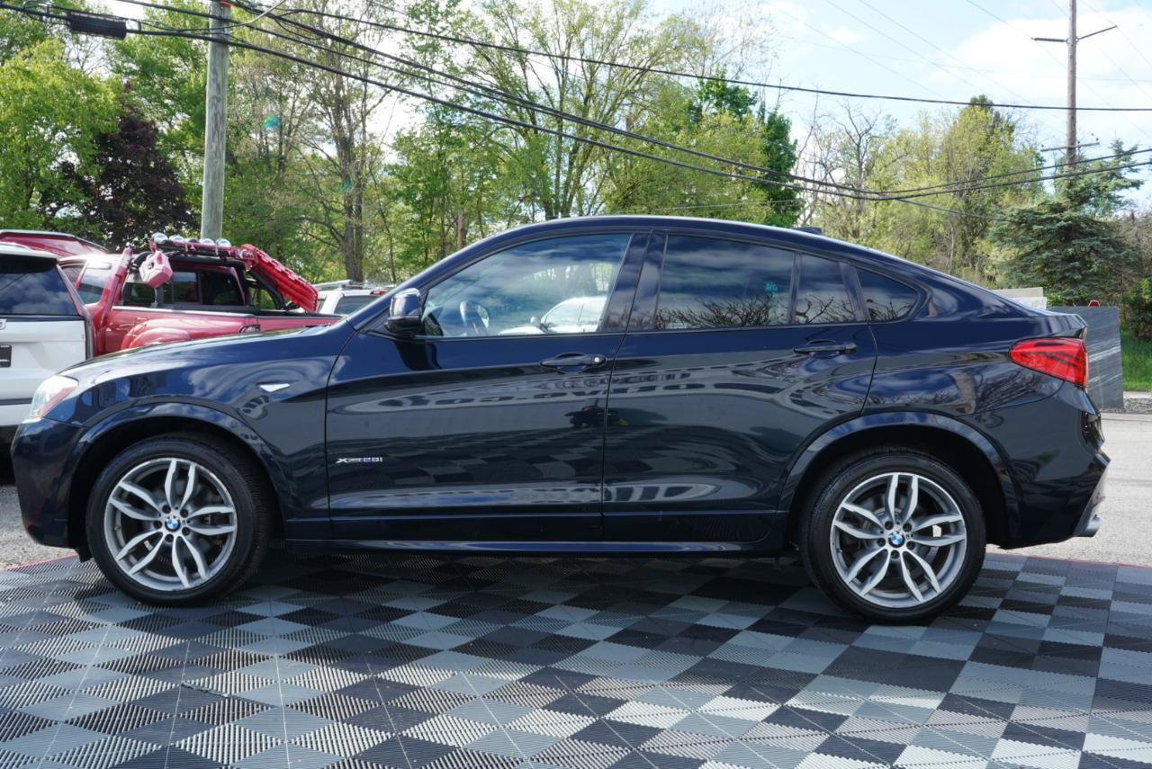 Used 2017 BMW X4 xDrive28i w/ Technology Package AWD/4WD image 11