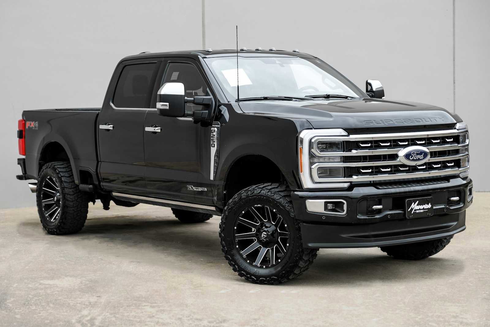 Used 2023 Ford F250 Platinum image 6