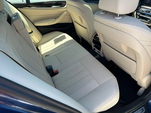 Used 2023 BMW 530i xDrive w/ Convenience Package AWD/4WD image 13
