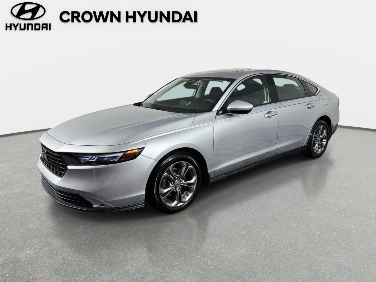 Used 2024 Honda Accord EX image 1