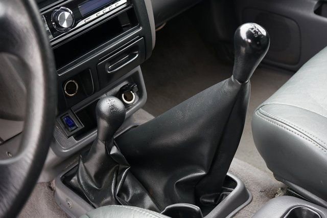 Used 2000 Nissan Xterra SE image 15