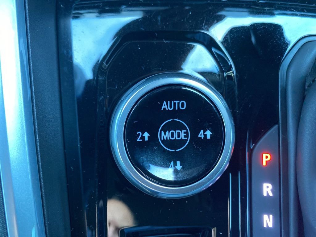 Used 2025 Chevrolet Colorado Trail Boss image 32