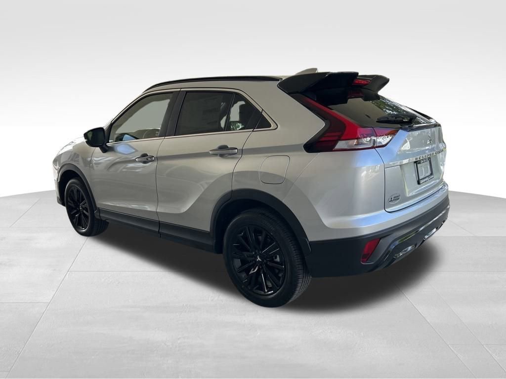 New 2025 Mitsubishi Eclipse Cross Black Edition image 4