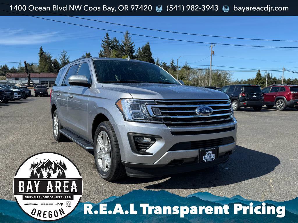 Used 2020 Ford Expedition XLT w/ Equipment Group 202A image 3