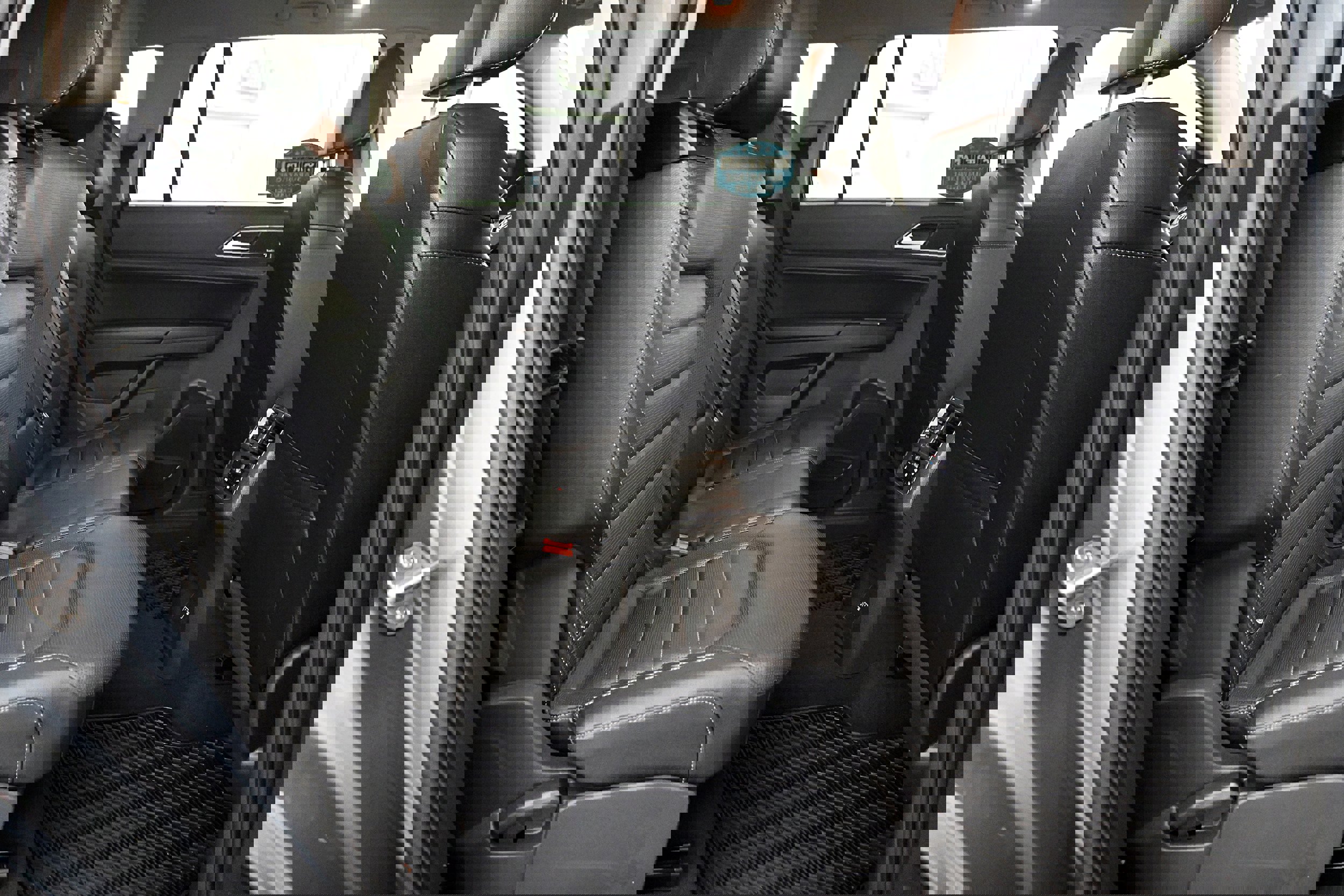 Used 2019 Volkswagen Atlas SEL Premium image 26