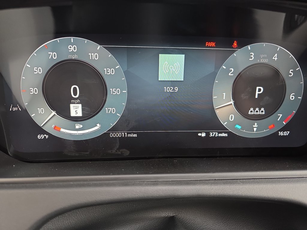New 2026 Land Rover Range Rover Velar Belgravia AWD/4WD image 14