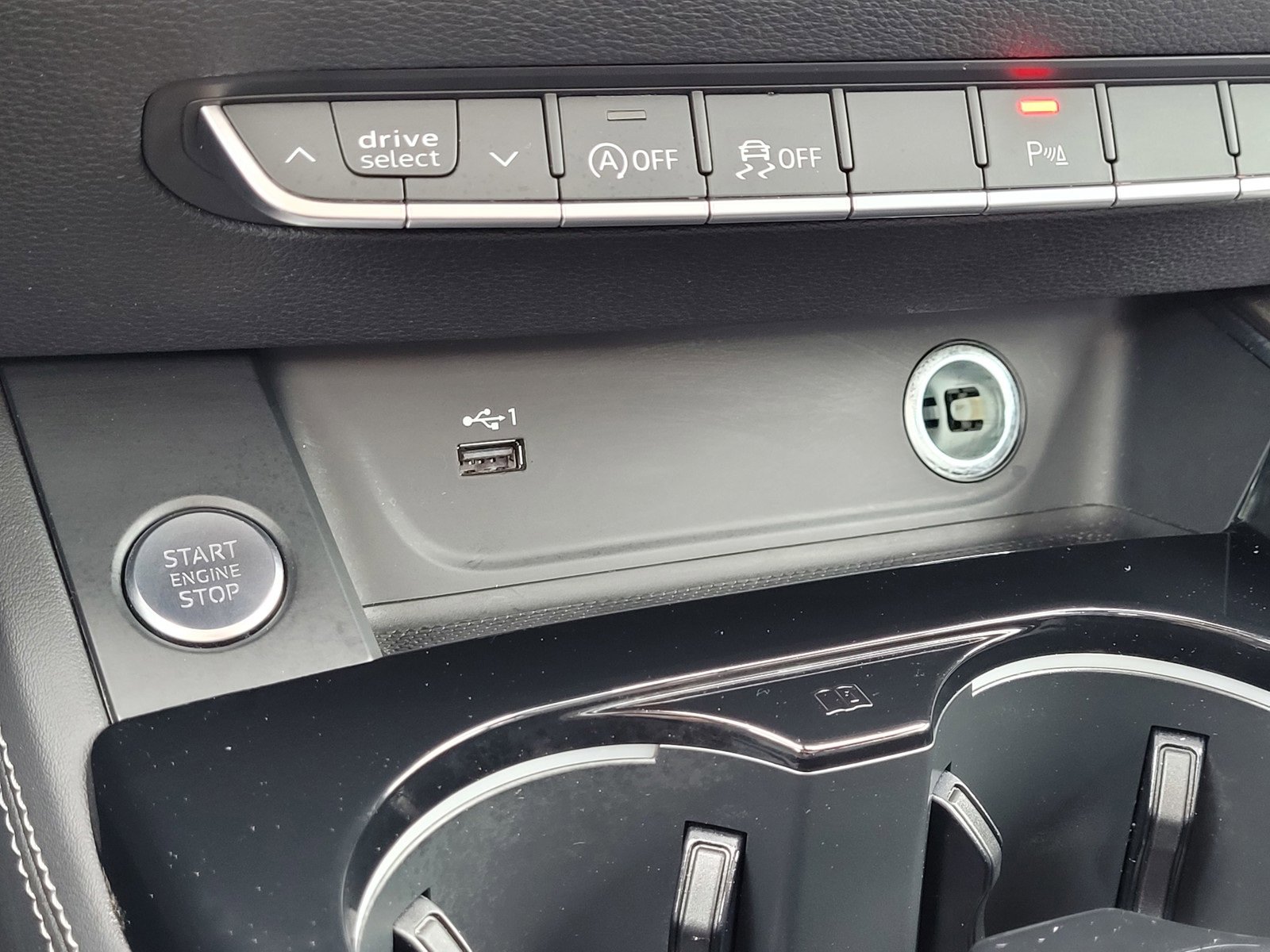 Used 2023 Audi A4 2.0T Premium Plus image 27