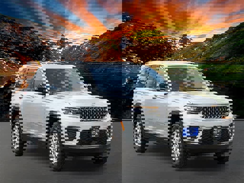 New 2024 Jeep Grand Cherokee Laredo X w/ Luxury Tech Group I image 6