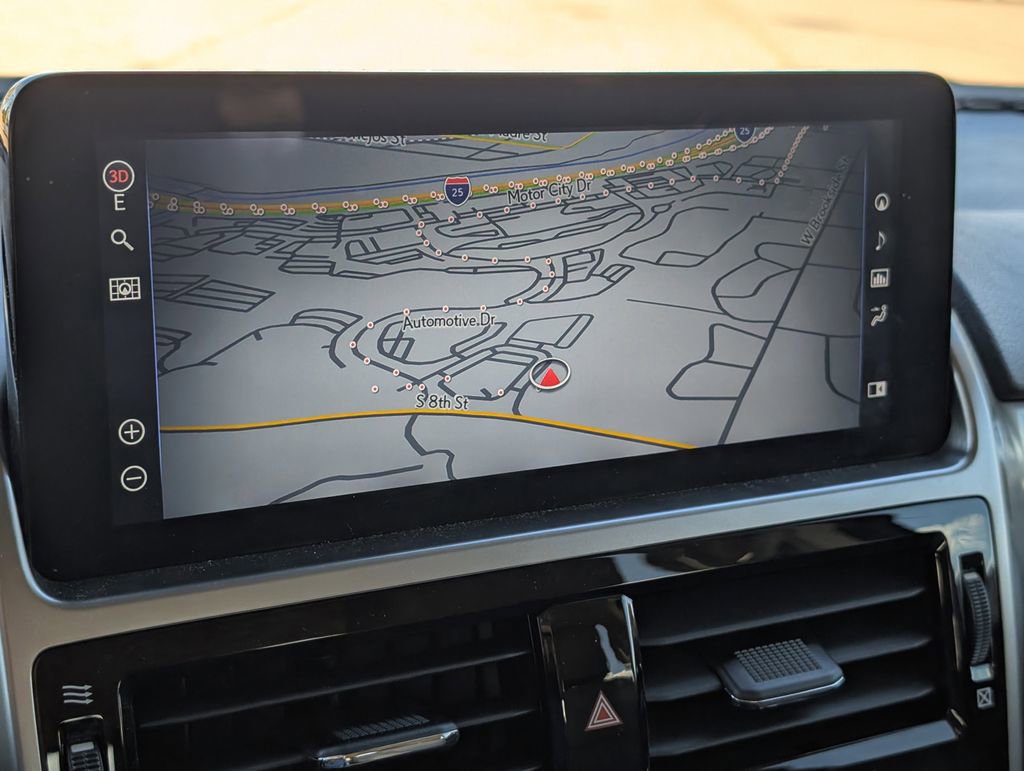 Used 2023 Lexus GX 460 Premium w/ Premium Plus Package image 15