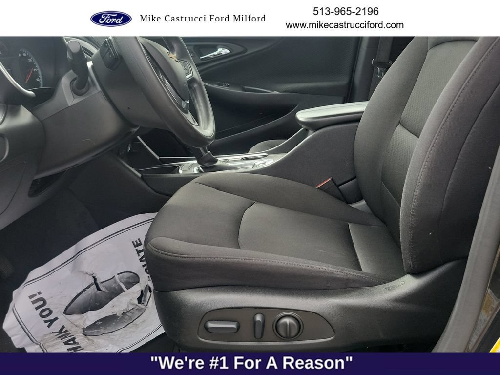 Used 2025 Chevrolet Malibu LT FWD image 23