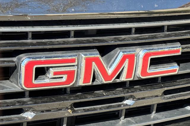 Used 2025 GMC Sierra 1500 Elevation image 43