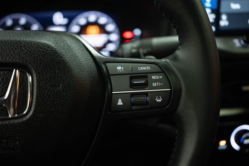 Used 2024 Honda Accord Sport image 27