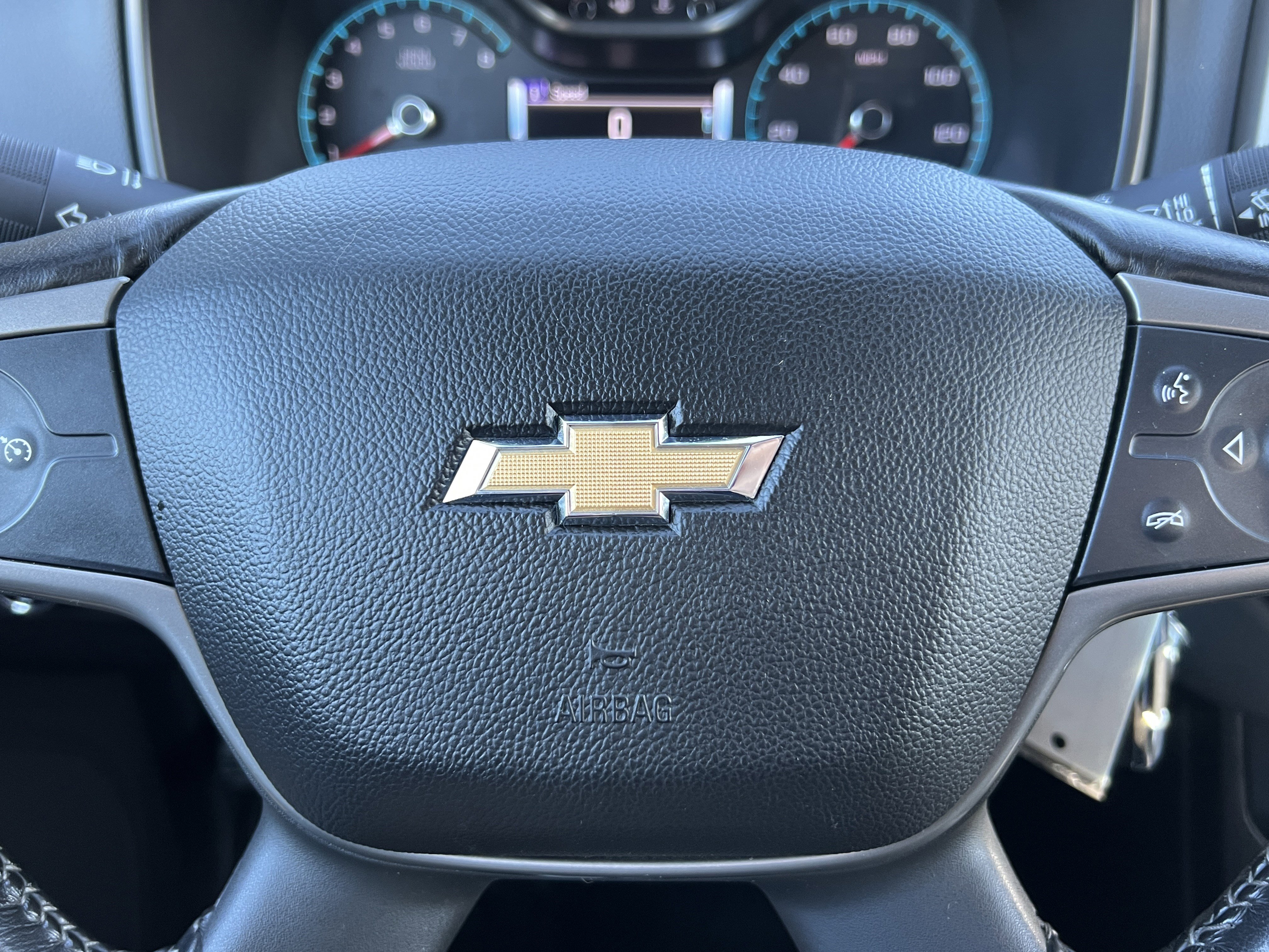 Used 2018 Chevrolet Colorado Z71 image 25