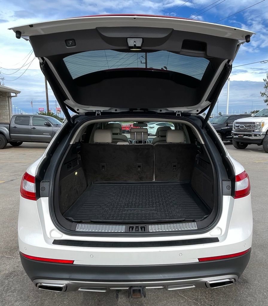 Used 2016 Lincoln MKX Reserve w/ Luxury Package image 12