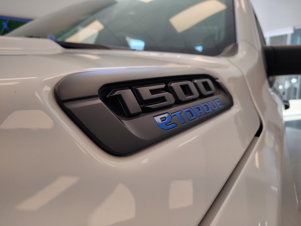 New 2026 RAM 1500 Big Horn AWD/4WD image 6