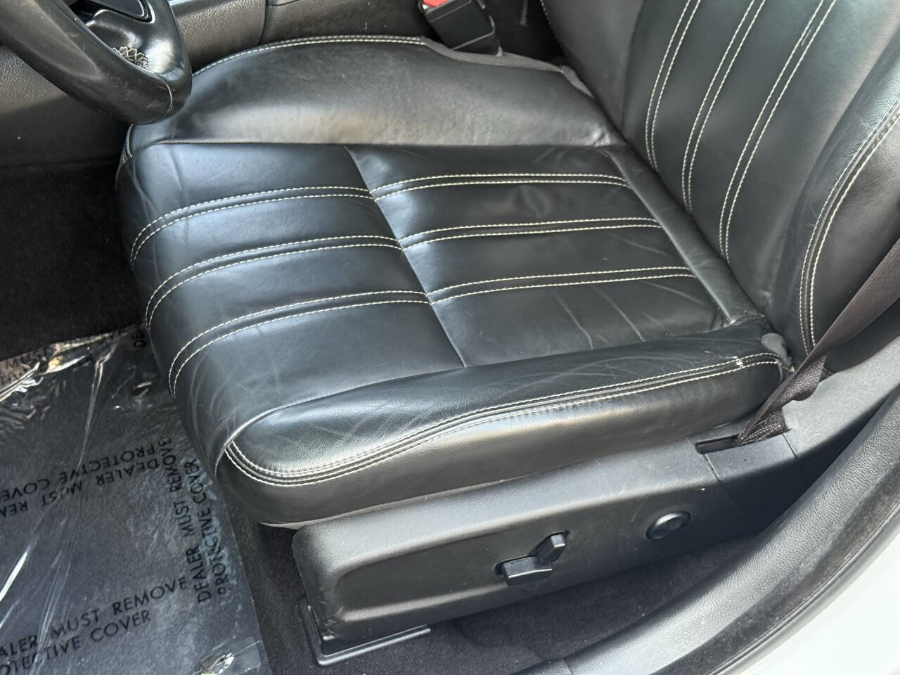 Used 2019 Chrysler 300 S RWD image 17
