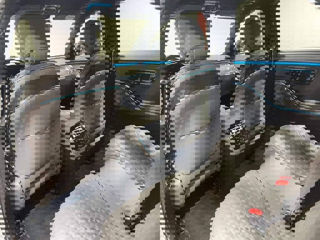 Used 2024 Mercedes-Benz S 63 AMG S image 26