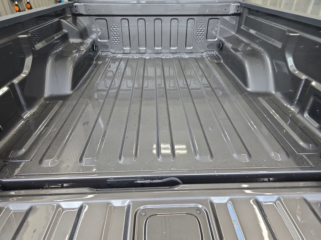 New 2026 Jeep Gladiator Sport AWD/4WD image 13