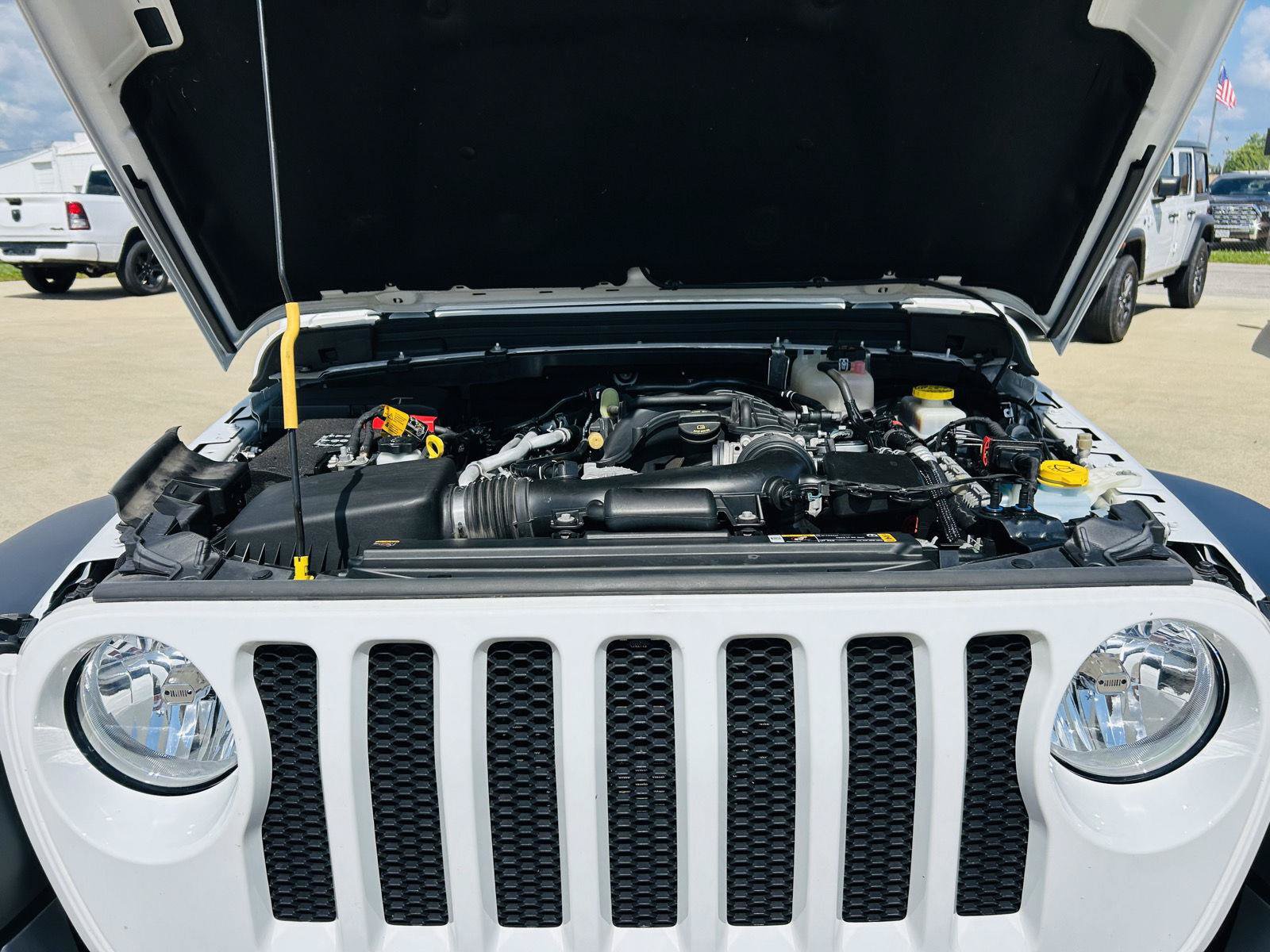 Used 2022 Jeep Wrangler Unlimited Sport AWD/4WD image 38
