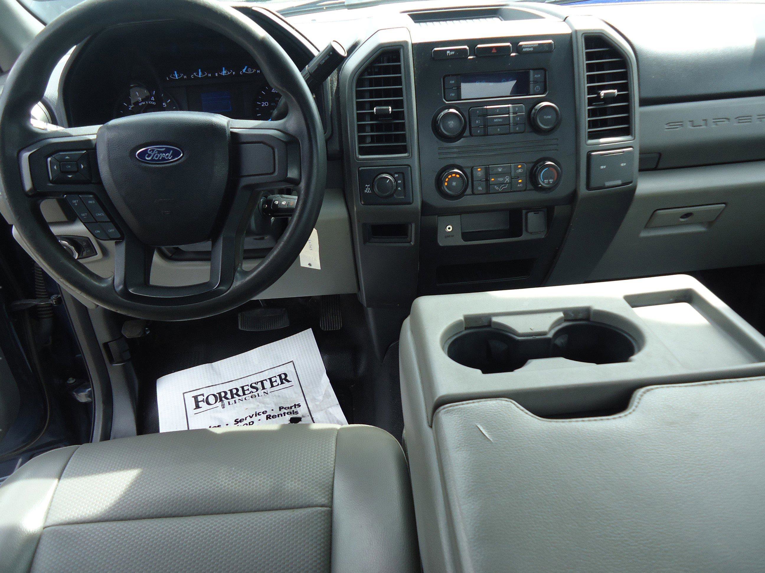 Used 2018 Ford F250 XL w/ Power Equipment Group image 13