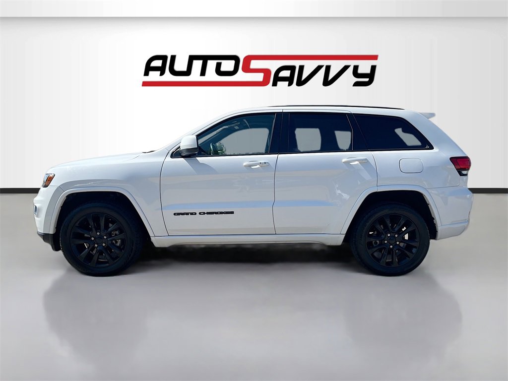 Used 2021 Jeep Grand Cherokee Laredo X image 4
