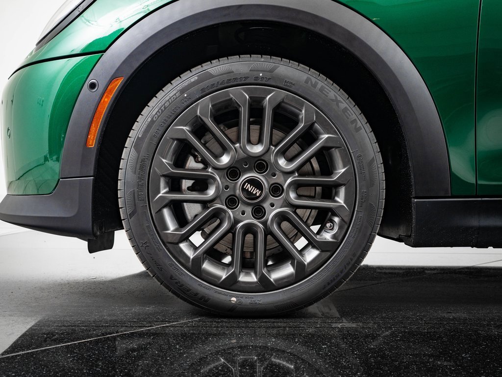 Certified 2025 MINI Cooper S image 13