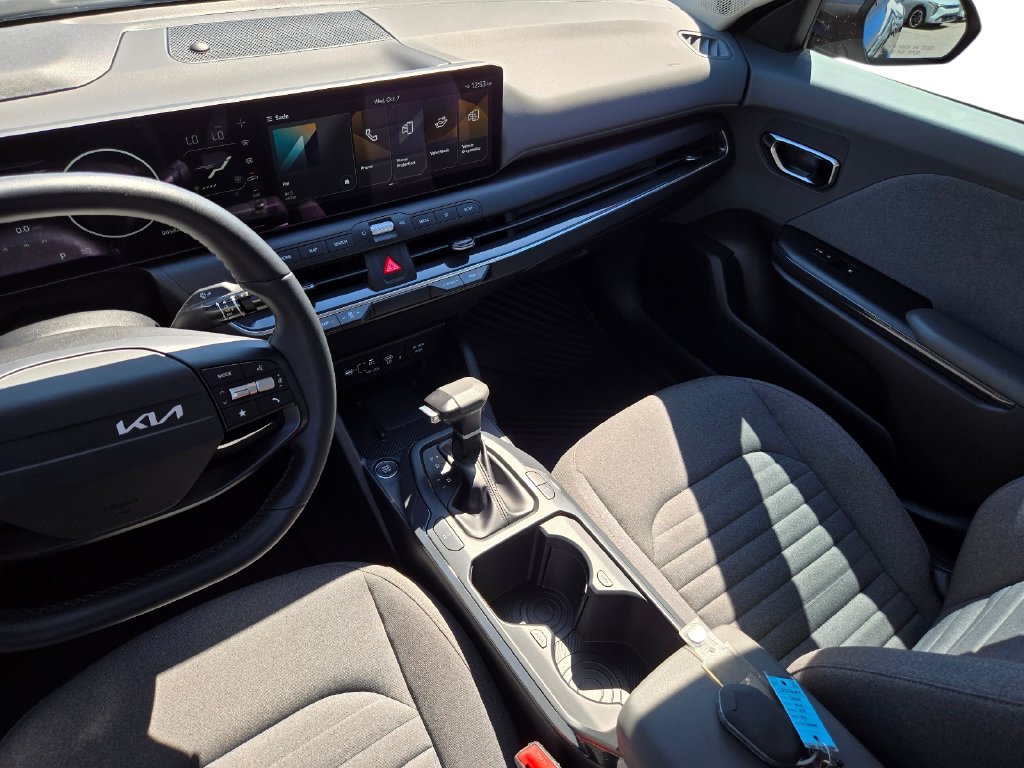 Certified 2025 Kia K4 GT-Line Turbo FWD image 21