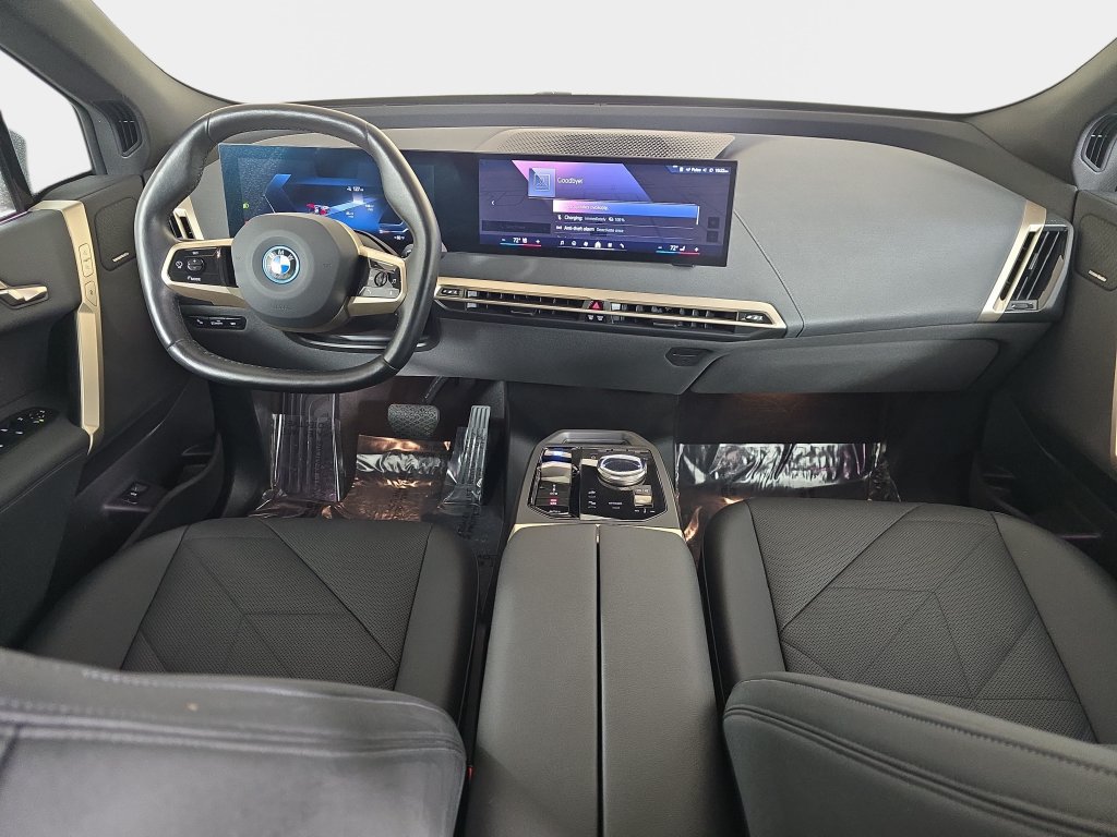 Certified 2024 BMW iX xDrive50 w/ Premium Package AWD/4WD image 12