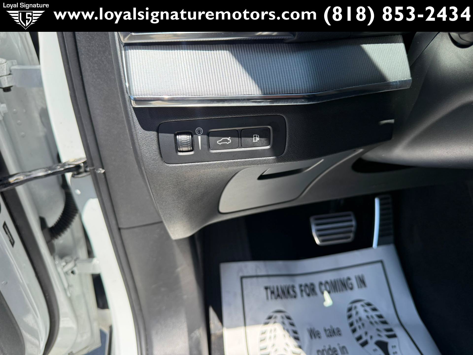 Used 2021 Volvo XC90 T8 R-Design w/ Advanced Package AWD/4WD image 28