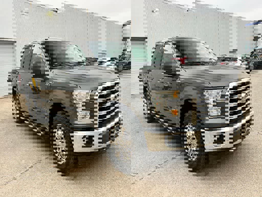 Used 2017 Ford F150 XLT w/ Equipment Group 302A Luxury image 8