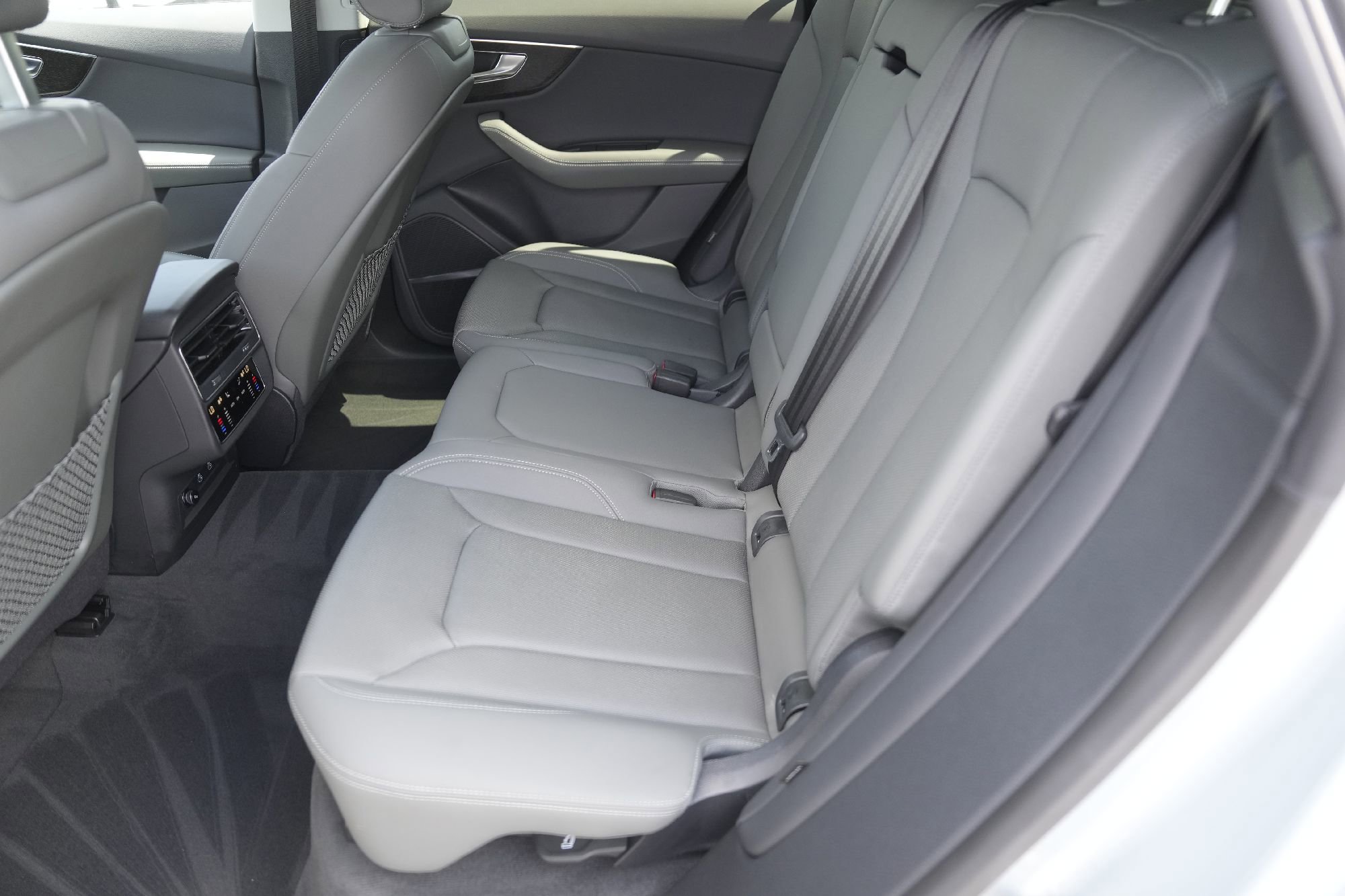 Certified 2025 Audi Q8 Premium Plus w/ Premium Plus Package image 28