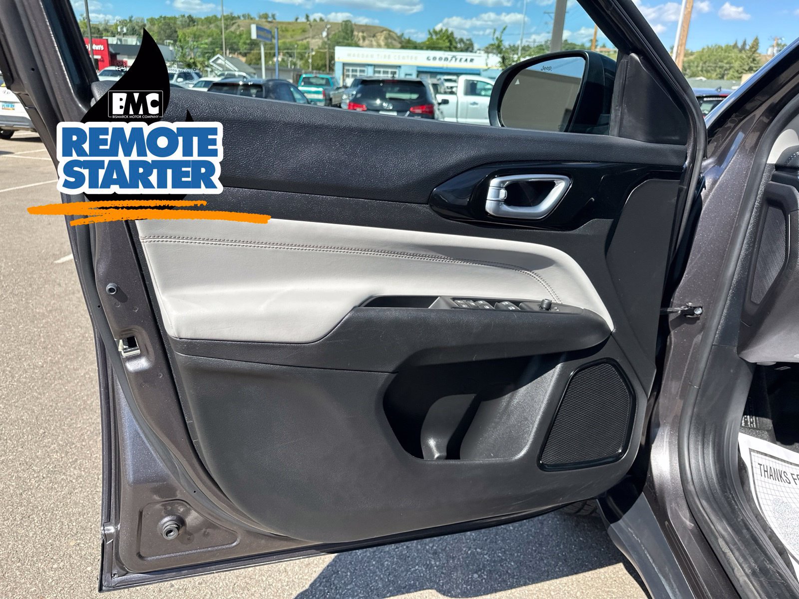 Used 2022 Jeep Compass Limited AWD/4WD image 17