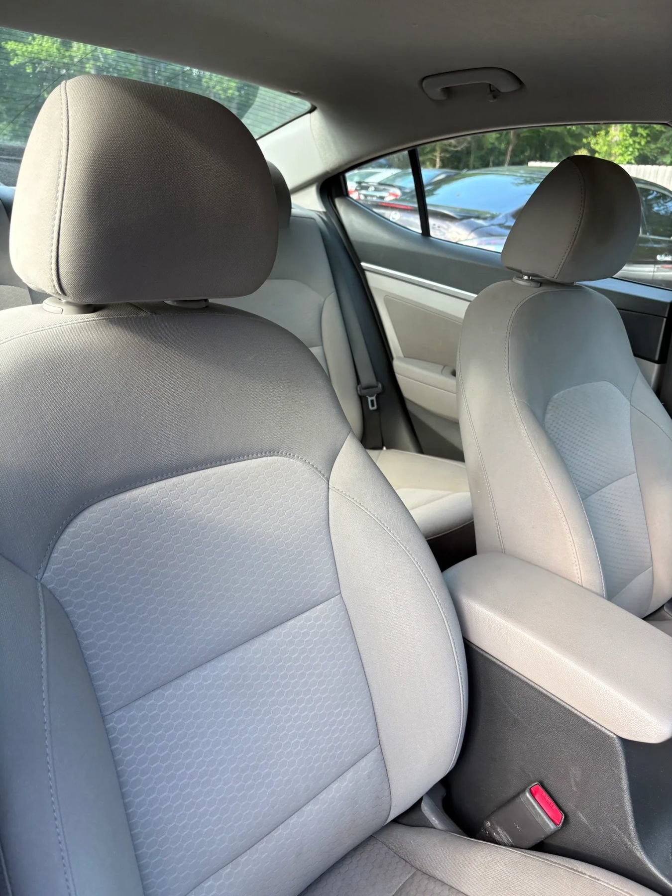 Used 2020 Hyundai Elantra SEL FWD image 35