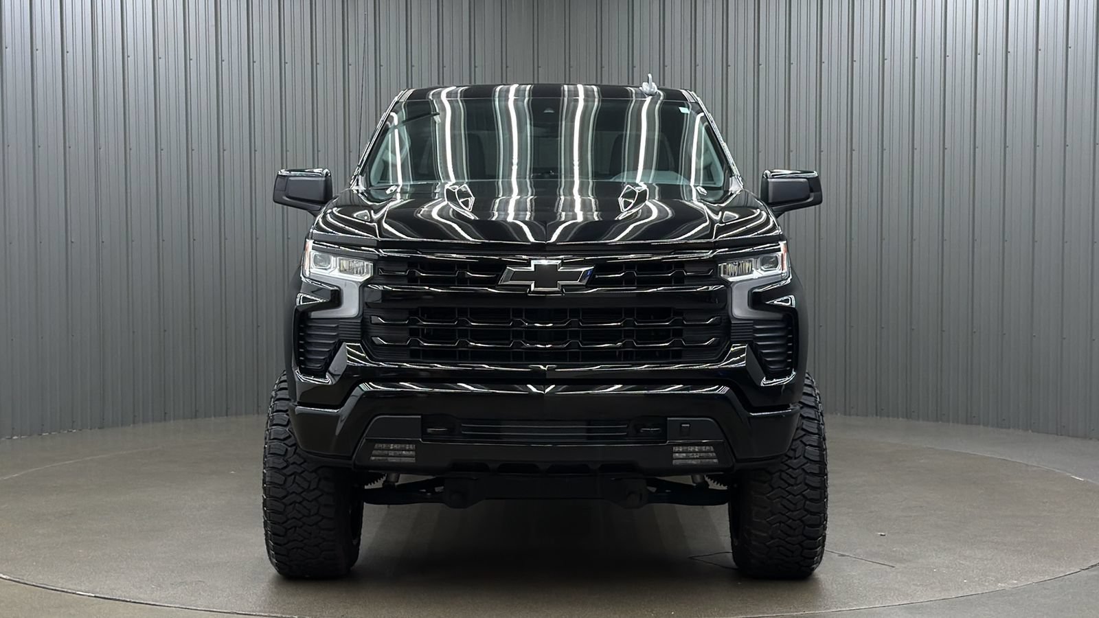 Used 2025 Chevrolet Silverado 1500 RST w/ Convenience Package II AWD/4WD image 8