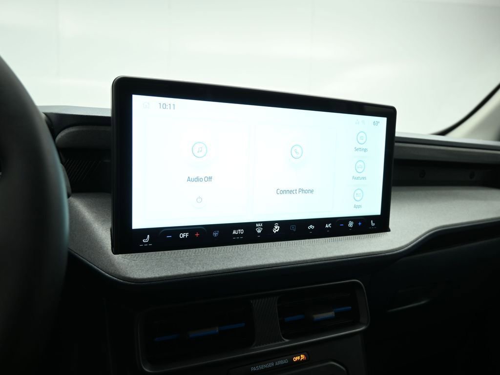 New 2025 Ford Maverick XLT w/ XLT Luxury Package image 14