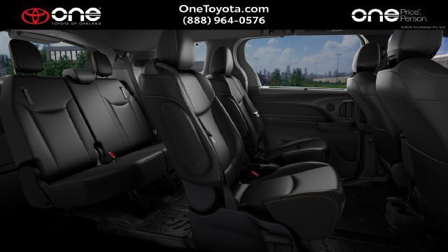 New 2026 Toyota Sienna XLE Woodland Edition AWD/4WD image 3