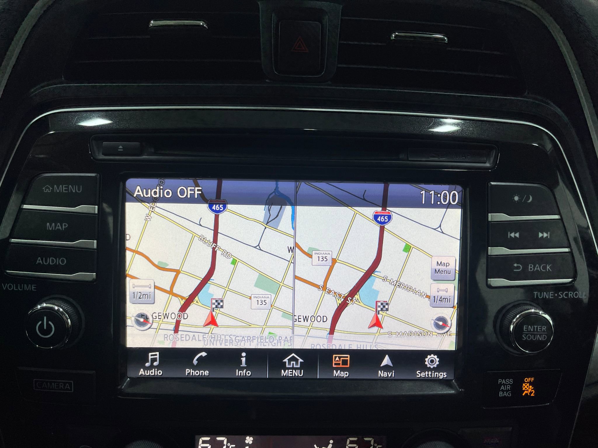 Used 2017 Nissan Maxima 3.5 SV image 10