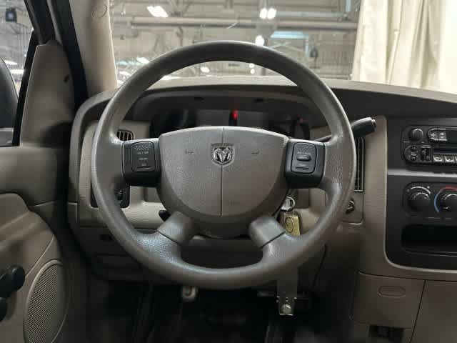Used 2004 Dodge Ram 1500 Truck ST AWD/4WD image 15