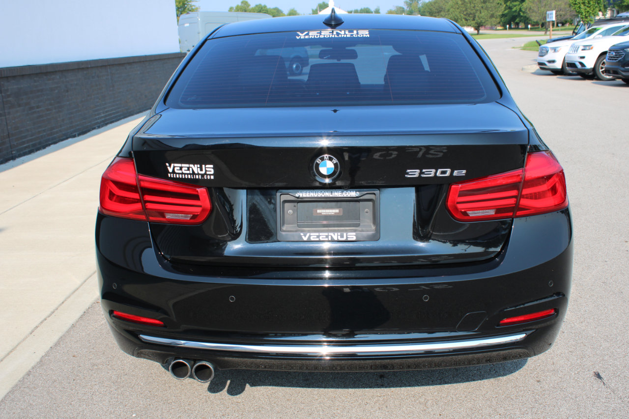 Used 2016 BMW 330e image 5