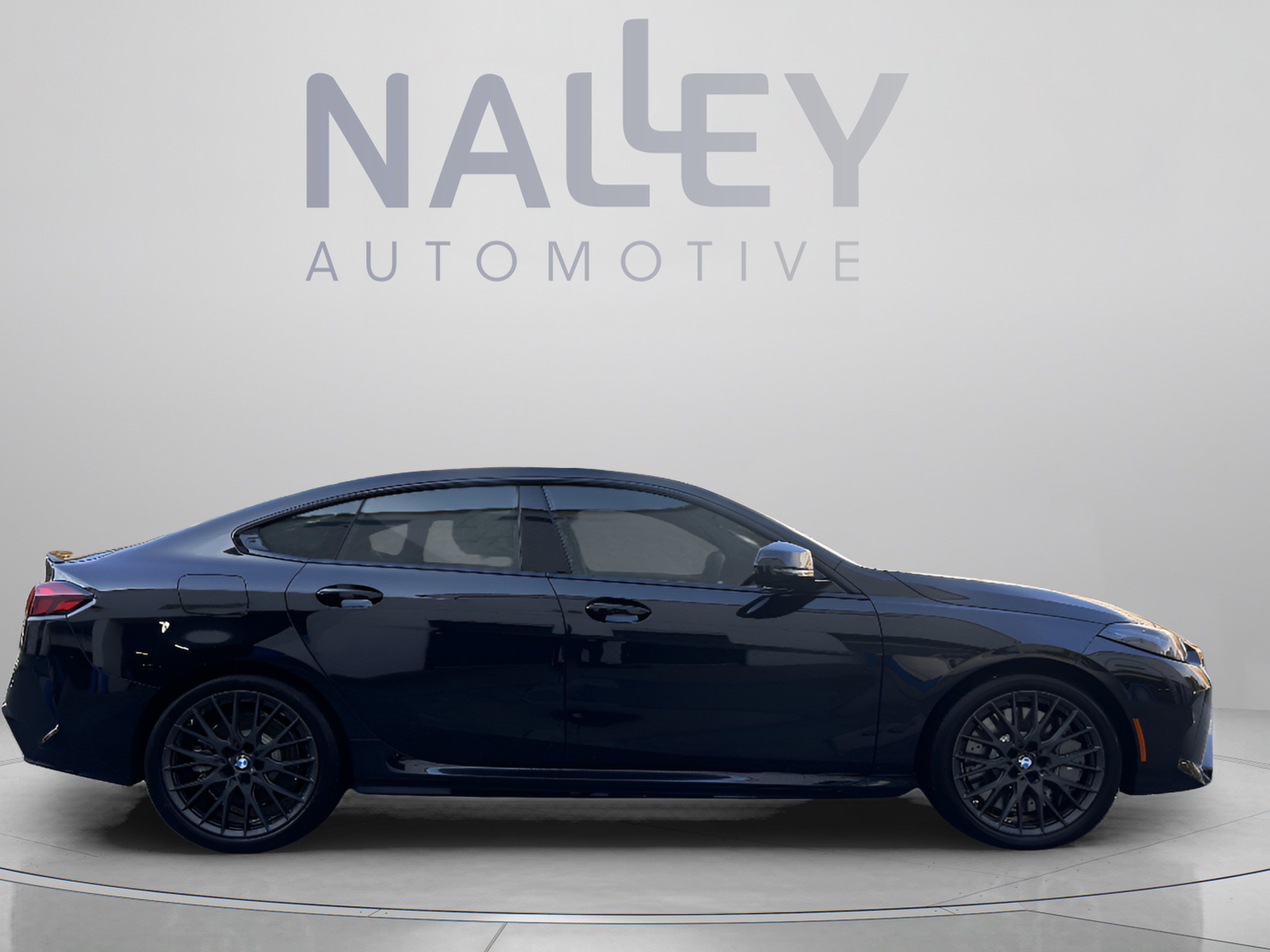 Used 2025 BMW M235i xDrive w/ M Performance Package AWD/4WD image 5
