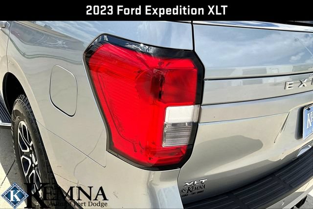 Used 2023 Ford Expedition XLT AWD/4WD image 28