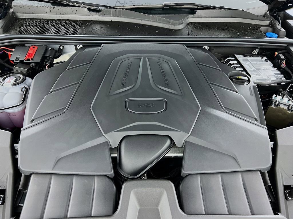 New 2026 Porsche Cayenne image 32