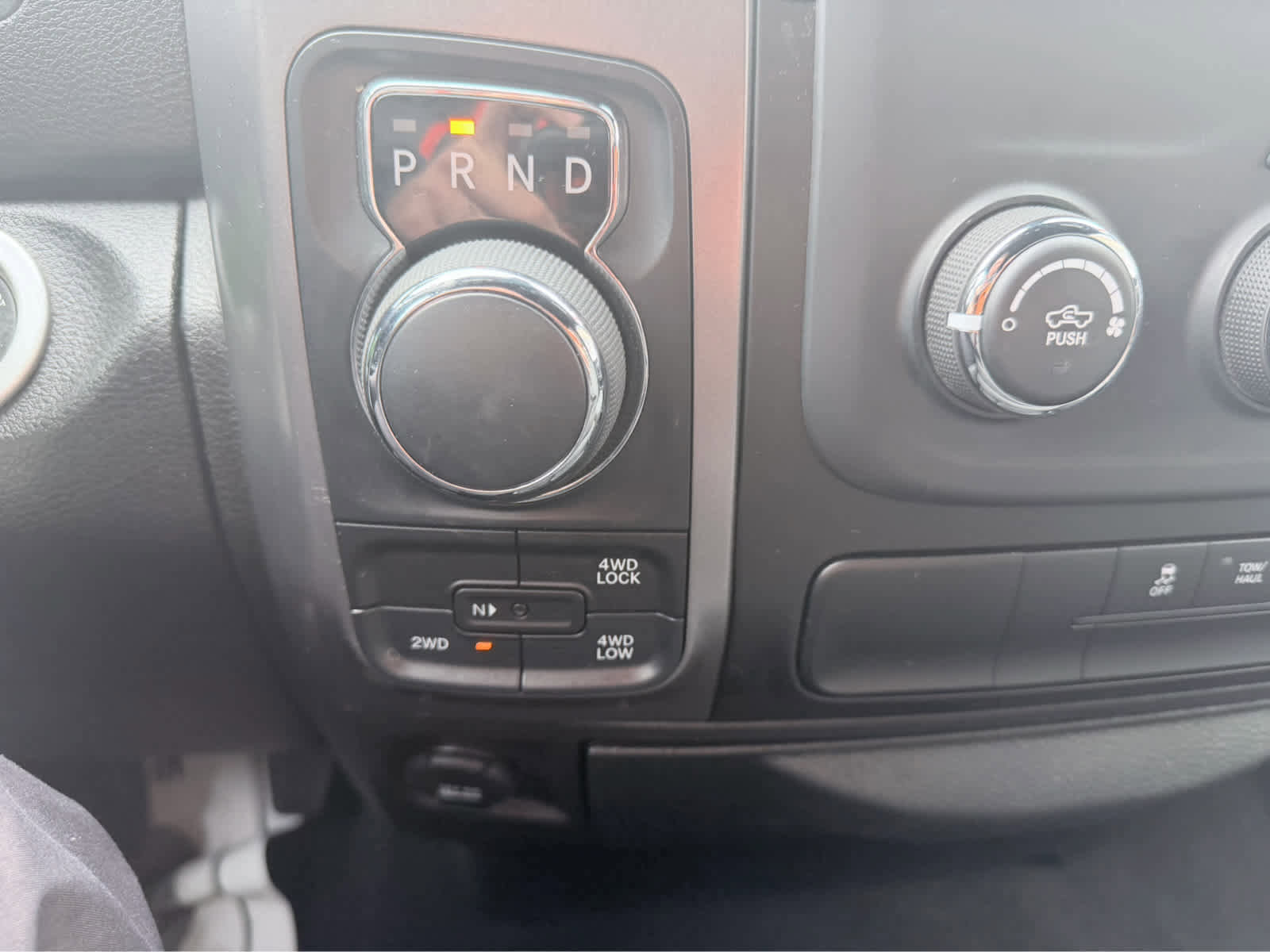 Used 2024 RAM 1500 Classic Warlock image 28