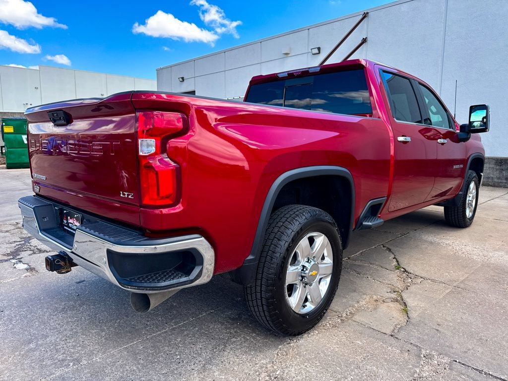 Used 2023 Chevrolet Silverado 3500 LTZ w/ LTZ Convenience Package AWD/4WD image 4